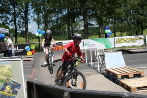 JLV2012 057